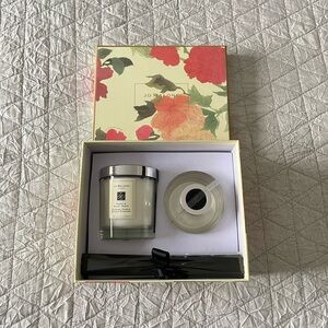 Jo Malone London Peony & Blush Suede Candle & Diffuser Set